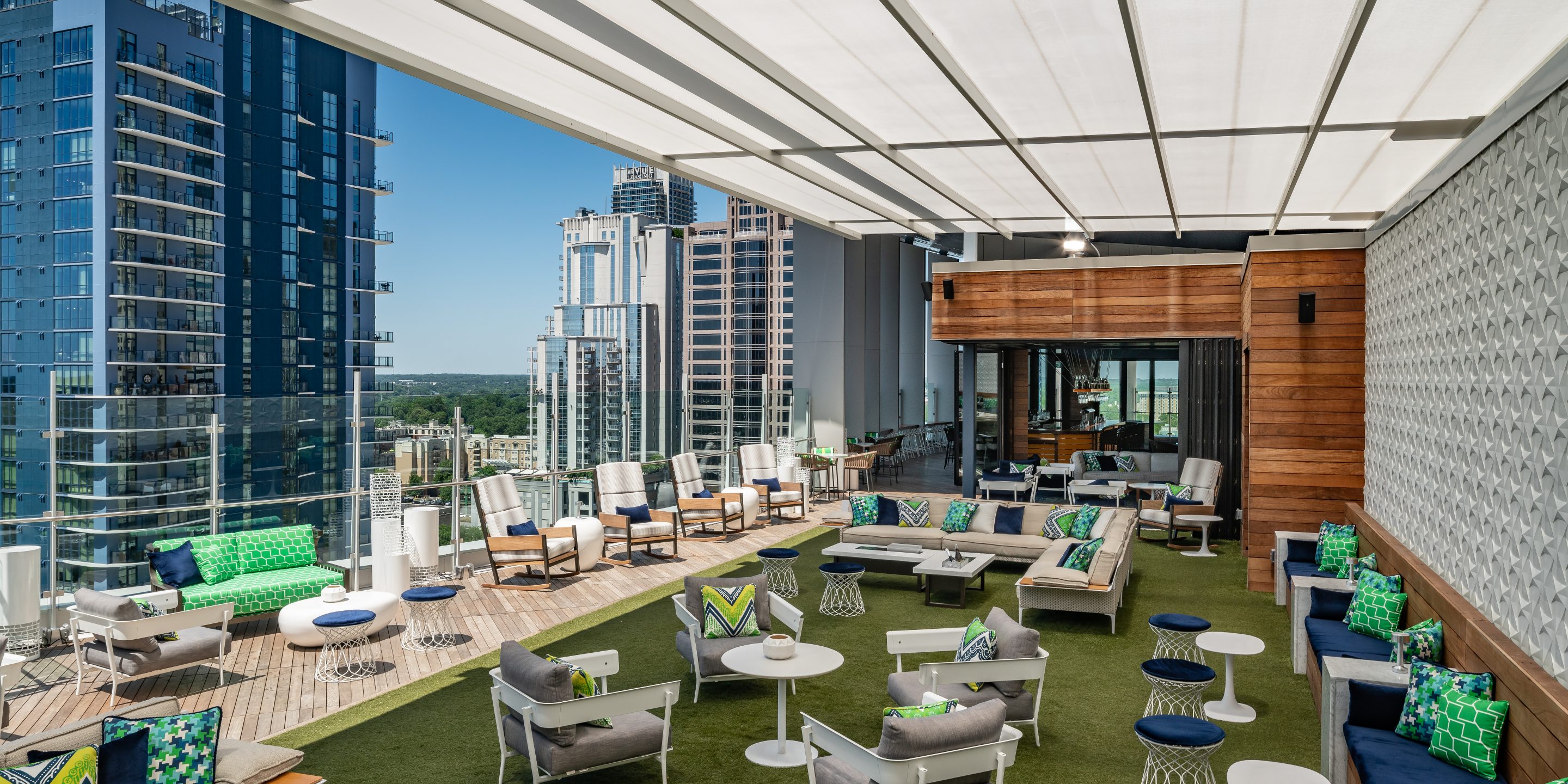 Merchant & Trade rooftop lounge